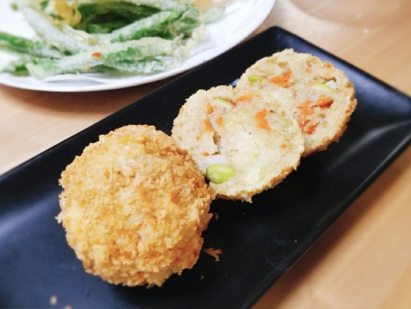 社食惣菜アレンジレシピ「里芋カレーコロッケ」