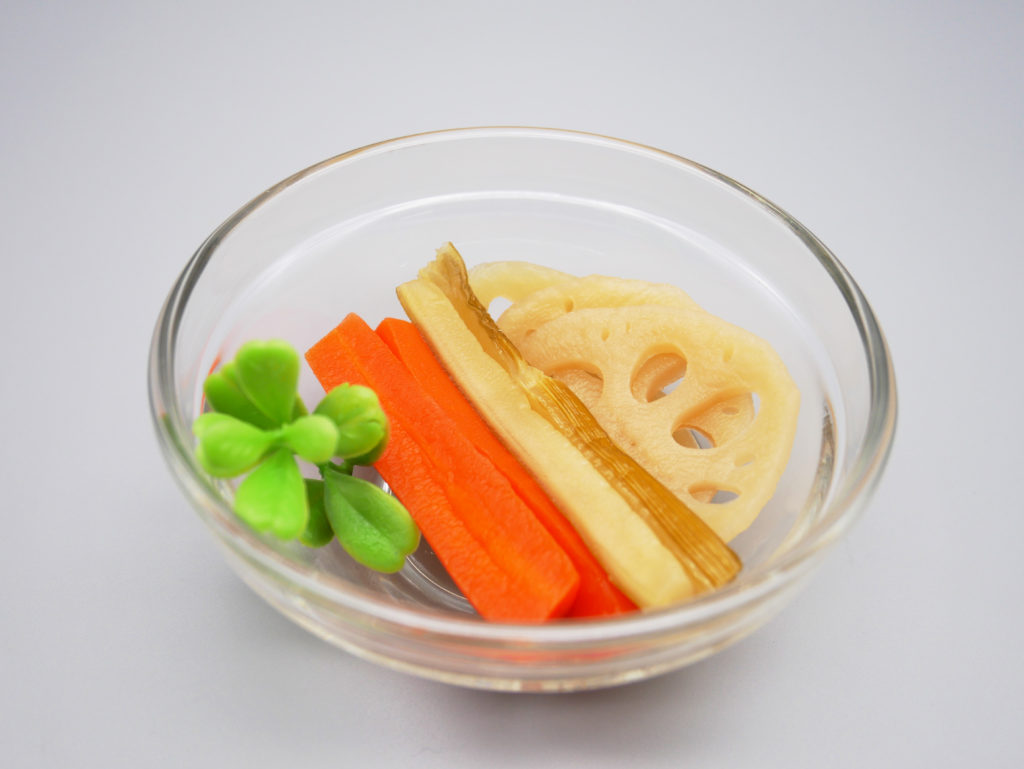 健康経営の食事補助：季節野菜の3種ピクルス